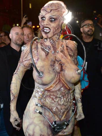 05_heidi_klum_halloween_getty - 1