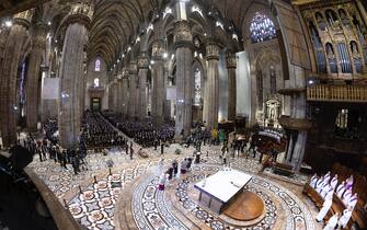 epa10690826 General view during the state funeral of Italy's former prime minister and media mogul Silvio Berlusconi at the Milan Cathedral (Duomo) in Milan, Italy, 14 June 2023 Silvio Berlusconi died at the age of 86 on 12 June 2023 at Milan's San Raffaele hospital. The Italian media tycoon and Forza Italia (FI) party founder, dubbed as 'Il Cavaliere' (The Knight), served as prime minister of Italy in four governments. The Italian government has declared 14 June 2023 a national day of mourning.  EPA/PAOLO G / QUIRINAL PALACE PRESS OFFICE / HANDOUT  HANDOUT EDITORIAL USE ONLY/NO SALES