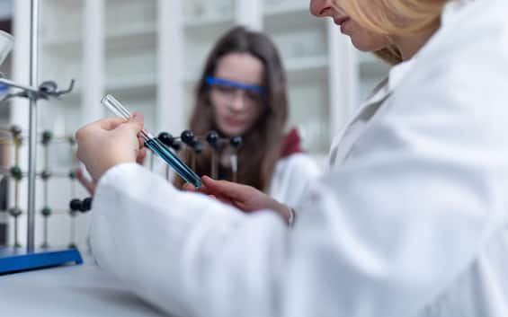  Donne nella scienza e tecnologia in Europa: un cambiamento in atto