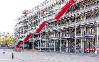 The Centre Pompidou Museum, Place Georges Pompidou, Beaubourg, Paris, Île-de-France, France