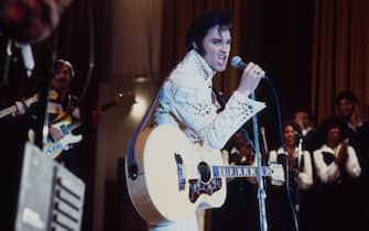 Kurt Russell Unspecified - 1979: Kurt Russell as Elvis Presley appearing in the ABC tv movie 'Elvis'. (Photo by American Broadcasting Companies via Getty Images)