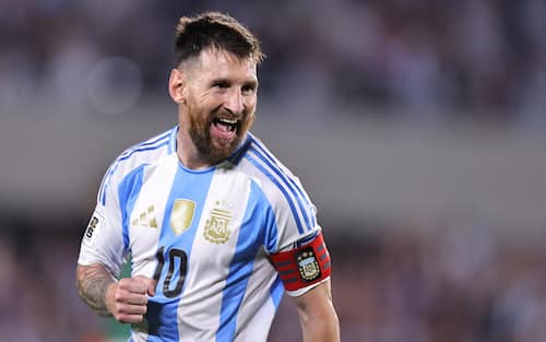 epaselect epa11661636 Argentina's Lionel Messi celebrates a goal during a CONMEBOL FIFA World Cup 2026 qualifiers match against Bolivia at Mas Monumental stadium in Buenos Aires, Argentina, 15 October 2024.  EPA/Juan Ignacio Roncoroni