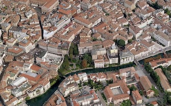 TREVISO, ITALY - SEPTEMBER 2008: An aerial image of Bridges Over The Sile River, Treviso (Photo by Blom UK via Getty Images)