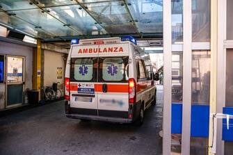 Ambulanza al Policlinico Umberto I di Roma