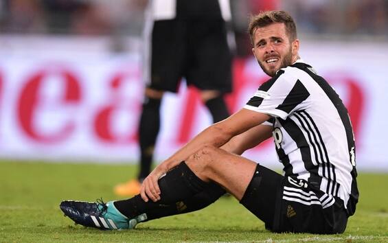 L infortunio di Pjanic complica il centrocampo della Juve Sky Sport