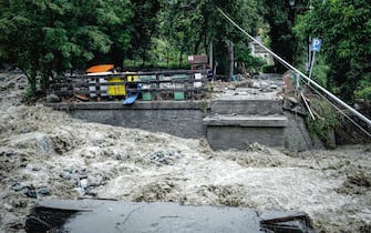 Nubifragi in Piemonte, rii esondati e un torrente al limite nella frazione isolata di Combe in Val di Susa. Torino 05 settembre 2024 ANSA/TINO ROMANO