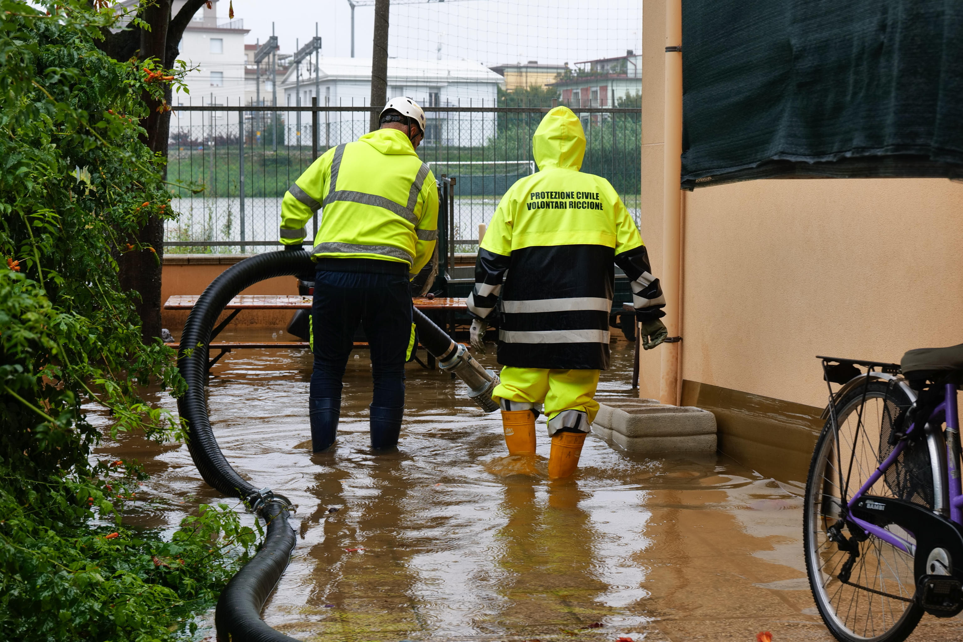 Maltempo in Emilia Romagna e Marche, alluvione causa danni e ...