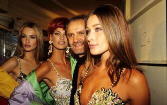 Gianni Versace, le passerelle e le sue muse