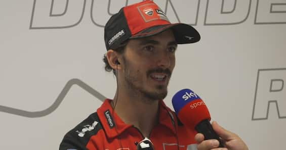 https://static.sky.it/editorialimages/da8de763f45c964f9c58b85ed0f51452ec37e7cf/skysport/it/motori/motogp/video/2025/06/09/bagnaia-test-aragon-carena-ducati-intervista/og_bagnaia_screen_46.jpg?im=Resize,width=565
