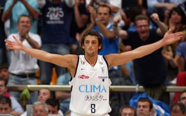 LA CONSACRAZIONE CON LA EFFE