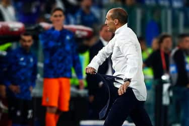 Juventus’ coach Massimiliano Allegri leaves the pitch after his red card during the Italian Cup (Coppa Italia) final soccer match between Atalanta BC and Juventus FC at the Olimpico stadium in Rome, Italy, 15 May 2024. ANSA/ANGELO CARCONI