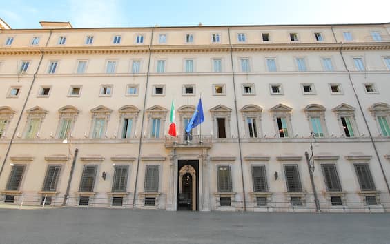 criminalit224 cdm scioglie il comune di caserta per infiltrazioni camorristiche