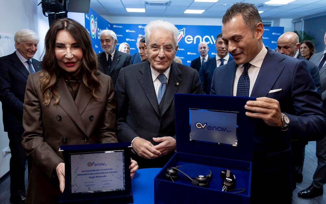 Pasqualino Monti (a destra), Sergio Mattarella (al centro)