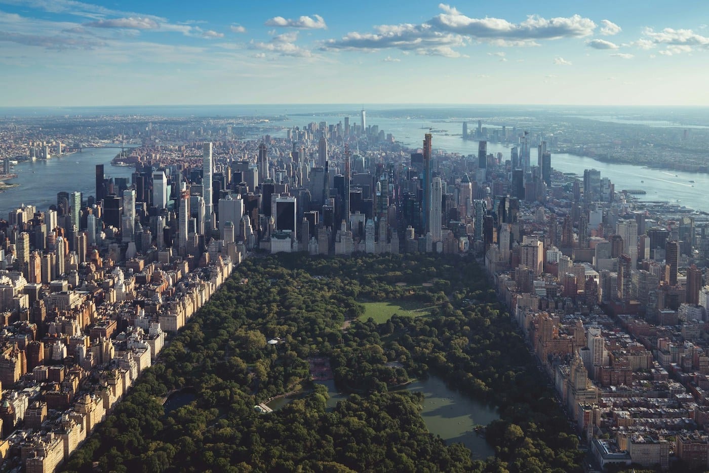 Foto di Jermaine Ee su Unsplash