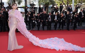 10_festival_cannes_2024_look_getty - 1