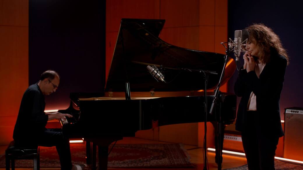 BATTIATO_PILLOLE.00_47_57_15.Immagine016.jpg