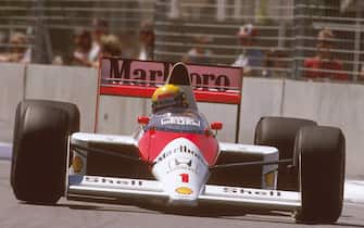 Adelaide, Australia.
3-5 November 1989.
Ayrton Senna (McLaren MP4/5 Honda) exited the race after he crashed into the back of Martin Brundle's car.
Ref-89 AUS 02.
World Copyright - LAT Photographic
