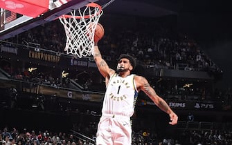 LAS VEGAS, NV - DECEMBER 9: Obi Toppin #1 of the Indiana Pacers dunks the ball during the game against the Los Angeles Lakers during the In-Season Tournament Championship game on December 9, 2023 at T-Mobile Arena in Las Vegas, Nevada. NOTE TO USER: User expressly acknowledges and agrees that, by downloading and or using this photograph, User is consenting to the terms and conditions of the Getty Images License Agreement. Mandatory Copyright Notice: Copyright 2023 NBAE (Photo by Andrew D. Bernstein/NBAE via Getty Images)