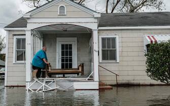 Strade allagate in Louisiana per l'uragano Ida