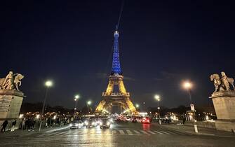 monumento francia luce ucraina