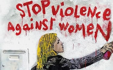 'Basta violenza sulle donne. Non dovremmo proteggere le nostre figlie ma educare i nostri figli. #giuliacecchetin. Lo scrive su Instagram lo street artist italiano TvBoy, 19 novembre 2023.
INSTAGRAM/ TVBOY
+++ATTENZIONE LA FOTO NON PUO' ESSERE PUBBLICATA O RIPRODOTTA SENZA L'AUTORIZZAZIONE DELLA FONTE DI ORIGINE CUI SI RINVIA+++ NPK +++