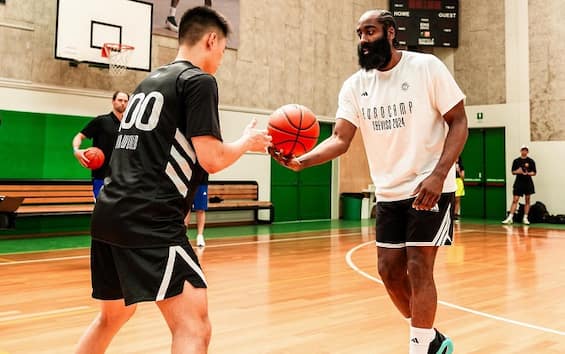 NBA, James Harden at Eurocamp in Treviso: ‘Kobe is my goat’