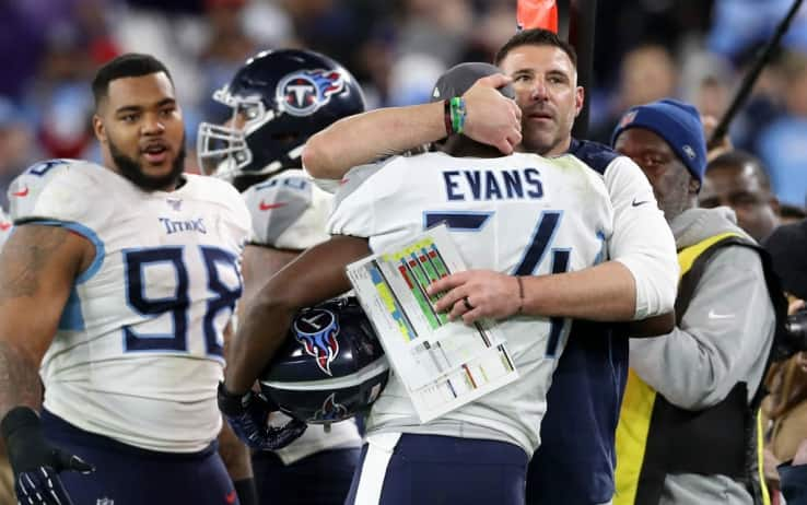 Coach Vrabel esulta con la sua panchina a Baltimore