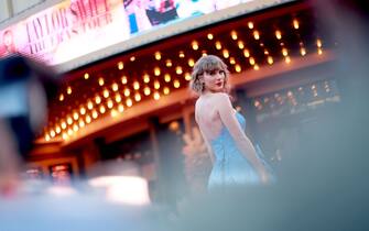 03_taylor_swift_the_eras_tour_premiere_getty - 1