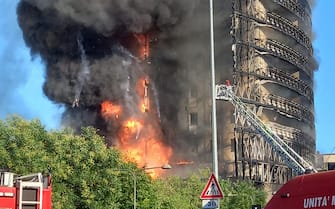 incendio milano oggi