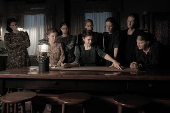 WT_08325_R 

(l-r.) Jessie Buckley stars as Mariche, Kate Hallett as Autje, Michelle McLeod as Mejal, 

Liv McNeil as Neitje, Rooney Mara as Ona, Claire Foy as Salome, Sheila McCarthy as Greta, 

and Judith Ivey as Agata in director Sarah Polley’s film

WOMEN TALKING

An Orion Pictures Release

Photo credit: Michael Gibson

© 2022 Orion Releasing LLC. All Rights Reserved.

