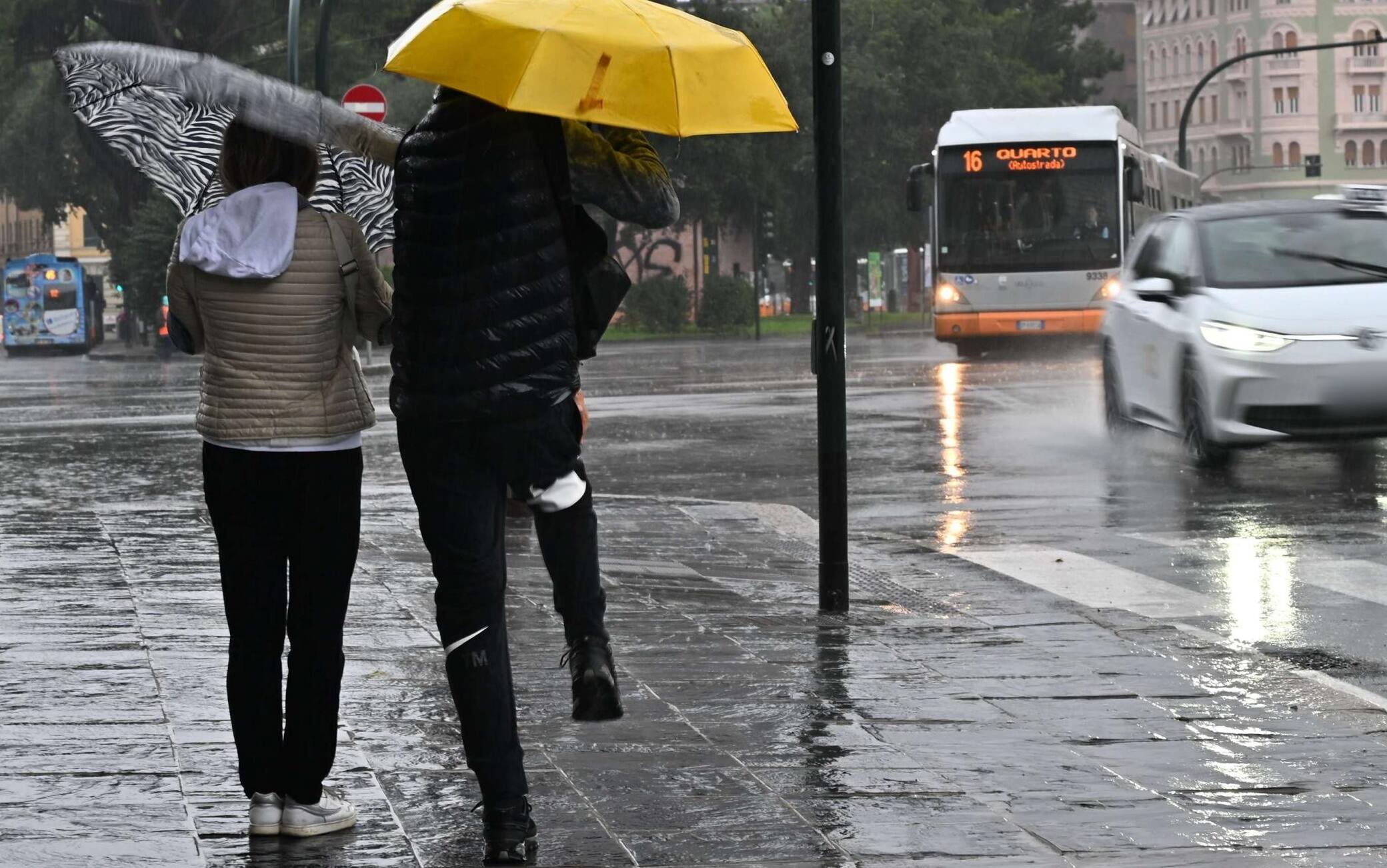 Meteo, Maltempo E Nubifragi Sull'Italia: Ecco Dove. Le Previsioni | Sky ...