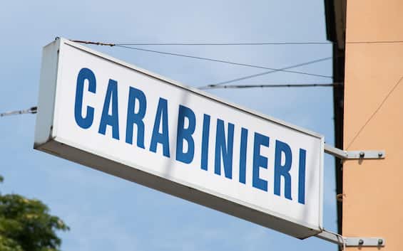 Donna trovata impiccata nel Comasco, arrestato il convivente