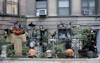 New Yorker's get into the spirit of Halloween by decorating the outside of their homes in fun and ghoulish manner for Halloween 2021. Location is West 69th Street between Columbus Ave. and Central Park West. (Photo by Andrew Schwartz)