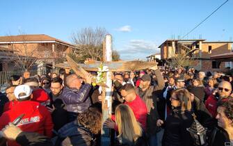 La Via Crucis in memoria dei migranti morti in Calabria
