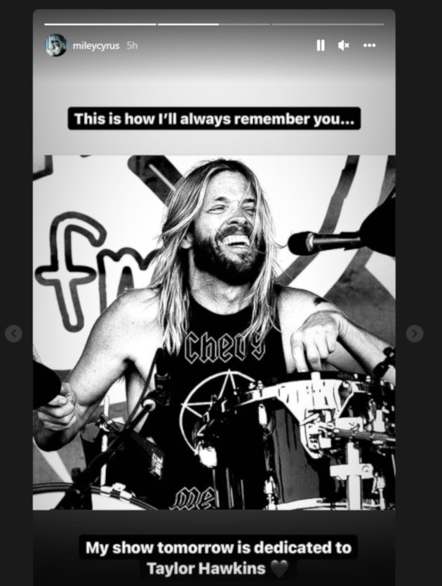 I messaggi per Taylor Hawkins