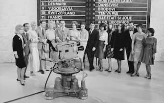 1963:  The contestants of the 1963 Eurovision Song Contest. From left to right, they are Heidi Bruhl of Germany, Jose Guardiola of Spain, Monica Zetterlund of Sweden, Jacques Raymond of Belgium, Annie Palmen of the Netherlands, Emilio Pericoli of Italy, Anita Thalloug of Norway, Laila Halme of Finland, Alain Barriere of France, Carmela Corren of Austria, Francoise Hardy of Monaco, Nana Mouskouri of Luxembourg, G & J Ingmann of Denmark and Ester Ofarini of Switzerland.  (Photo by Express/Express/Getty Images)