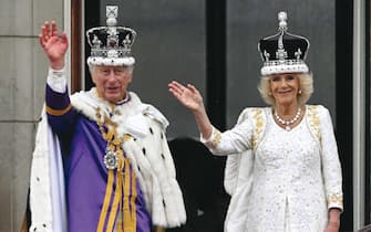 Re Carlo III e  la Regina Camilla il giorno dell'incoronazione a Londra, 6 maggio 2023 ANSA /NEIL HALL