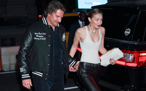 Gigi Hadid con Bradley Cooper a New York, al party di compleanno spunta un anello