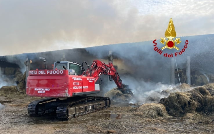Incendio a Robecco sul Naviglio