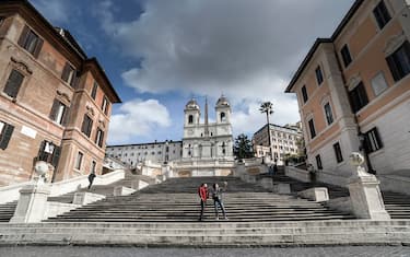 trinit dei monti roma ansa