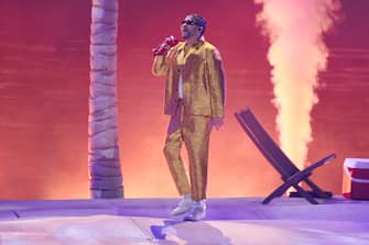 Bad Bunny performs during his World's Hottest Tour at Estadio Azteca. on December 10, 2022 in Mexico City, Mexico

-PICTURED: Bad Bunny
-LOCATION: Mexico City Mexico
-DATE: 10 Dec 2022
-CREDIT: Eyepix/INSTARimages.com