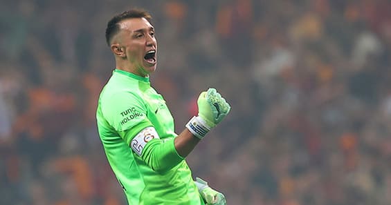 Ricordi Muslera? Nuova avventura a 39 anni per l'ex Lazio