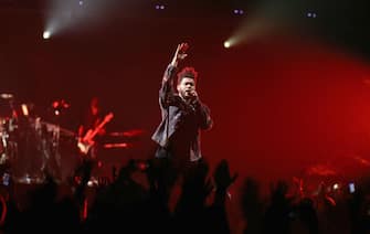 LAS VEGAS, NV - OCTOBER 14:  Recording artist The Weeknd performs at T-Mobile Arena on October 14, 2017 in Las Vegas, Nevada.  (Photo by Gabe Ginsberg/Getty Images)