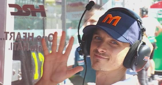 https://static.sky.it/editorialimages/e2fe15e43f289dc784eb322287cefd38b34f19e3/skysport/it/motori/motogp/video/2025/06/20/honda-luca-marini-rientro-motogp-intervista-news/marini_screen_mugello_og.jpg?im=Resize,width=565