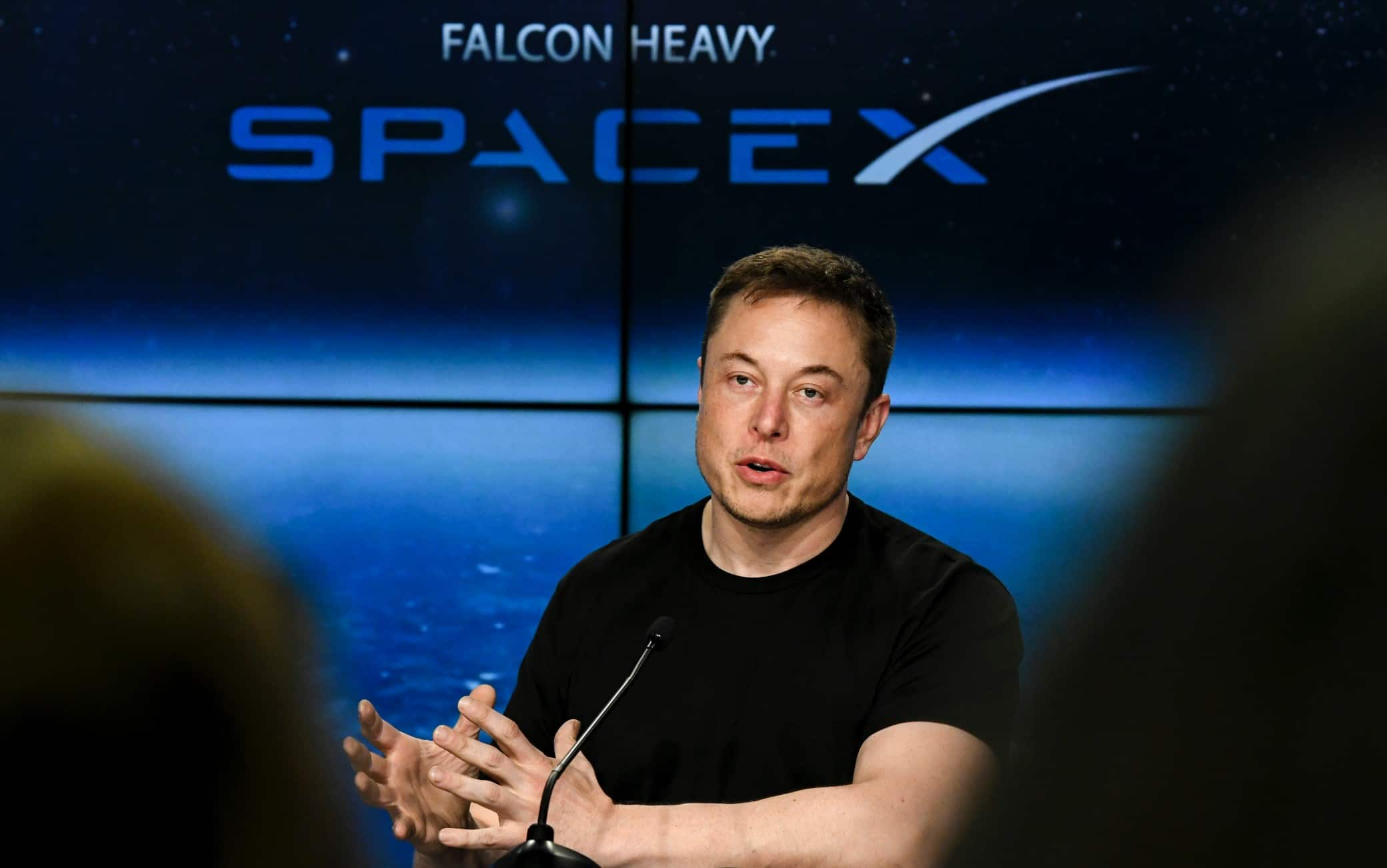 SpaceX, Elon Musk fa causa al Dipartimento di Giustizia per le accuse di discriminazione | Sky TG24