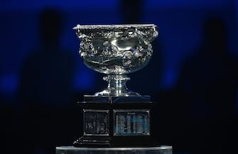 epa11109885 The Norman Brookes Challenge Cup is seen prior to the Men s Singles final between Jannik Sinner of Italy and Daniil Medvedev of Russia on Day 15 of the Australian Open tennis tournament in Melbourne, Australia, 28 January 2024.  EPA/JAMES ROSS AUSTRALIA AND NEW ZEALAND OUT
