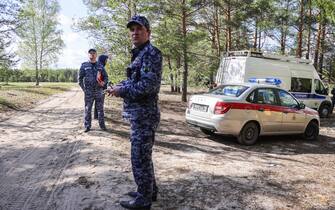 RUSSIA, NIZHNY NOVGOROD REGION - MAY 6, 2023: Emergency services respond to the site of a car bomb assassination attempt on writer Zakhar Prilepin near the village of Pionersky. According to recent data, Prilepin has been brought to hospital with injuries to his legs, his driver dead. Stringer/TASS/Sipa USA