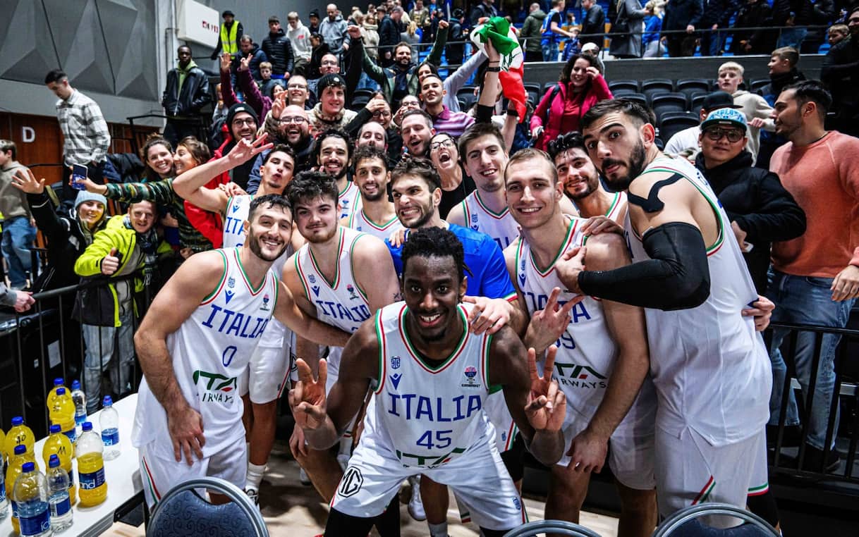 dove vedere italia islanda basket