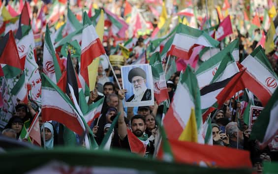 La strana storia del Regime Change in Iran