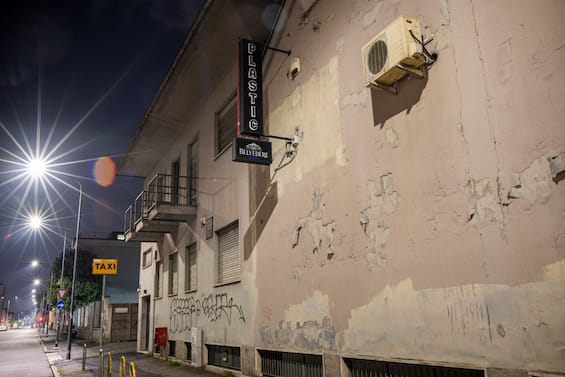 Milano, chiude il Plastic dopo 45 anni: la storia del club iconico Milano, chiude il Plastic dopo 45 anni: la storia del club iconico